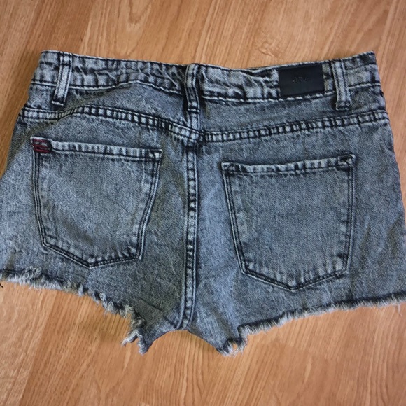 black washed out high waisted jean shorts (BDG) - Picture 2 of 3